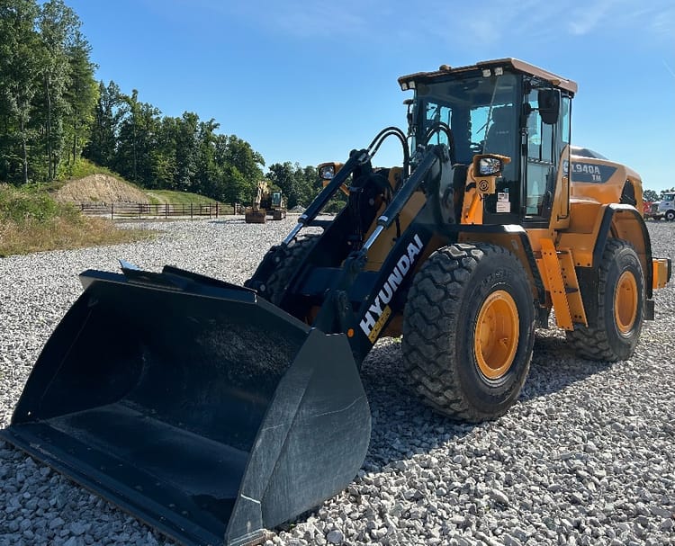 2024 HYUNDAI HL940A
