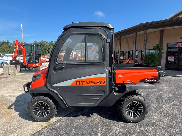 2024 KUBOTA RTV520 CAB