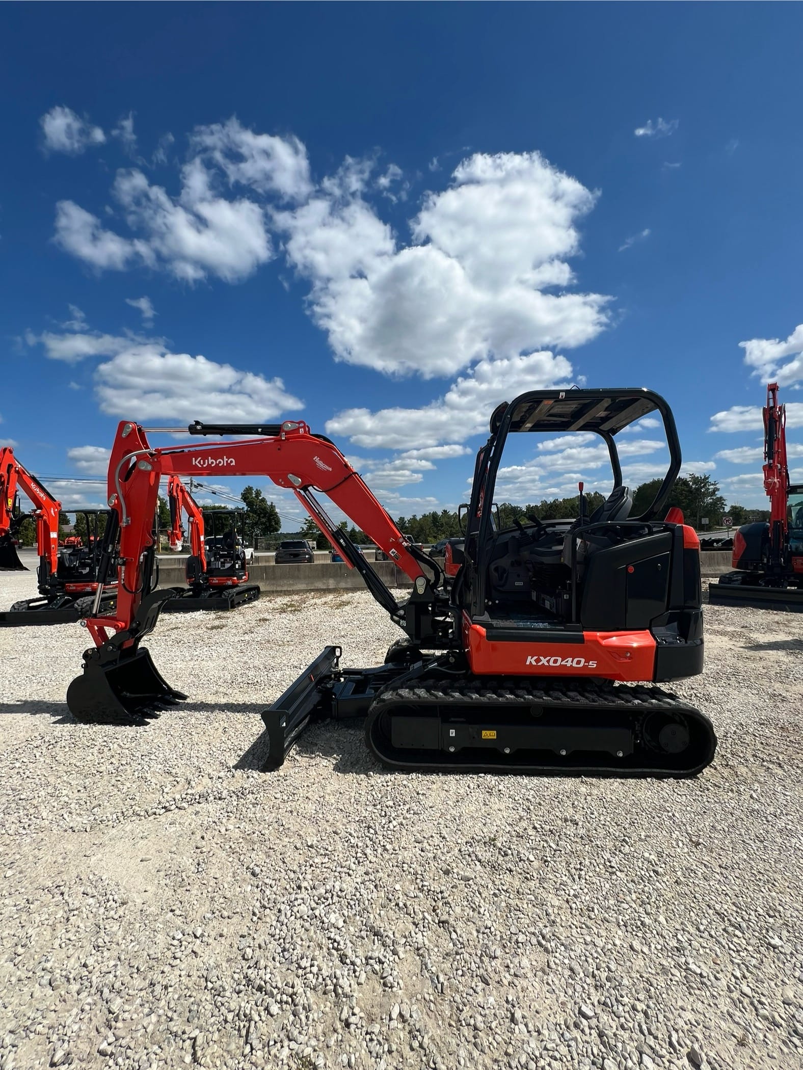 KUBOTA KX040-5R1A